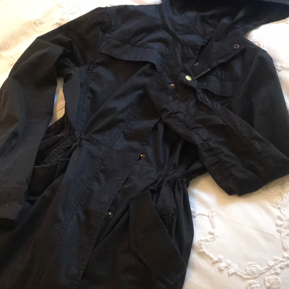 Barney’s Navy Trench Coat - Picture 5 of 5